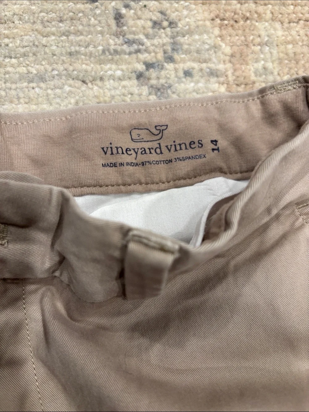 Vineyard Vines kid Chinos in Taupe Beige